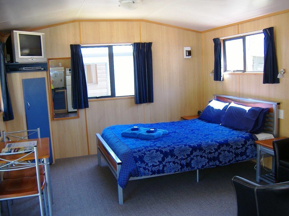 Bowentown Beach Holiday Park Уэйай Экстерьер фото